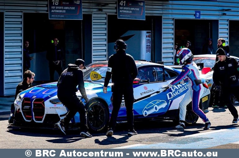 BMW M4 GT4 G82 2022