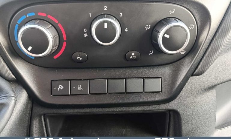 Iveco Daily 35S18 3.0d 2024 full