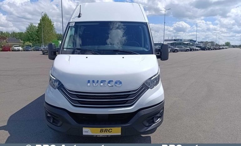 Iveco Daily 35S18 3.0d 2024 full